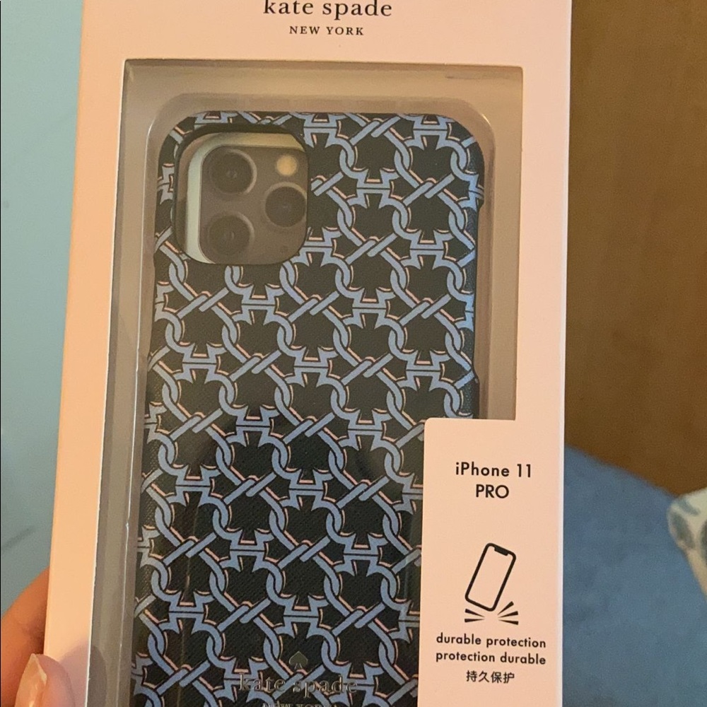 KATE SPADE IPHONE 11 PRO CASE!